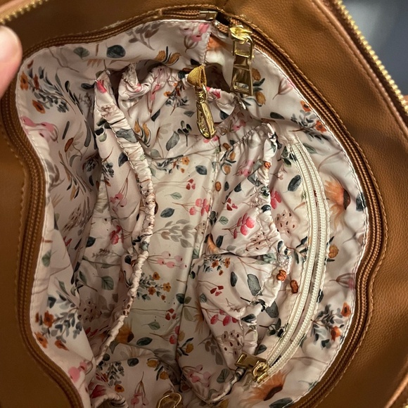 Elkie and Co THE ABERDEEN Saddle Bag floral - Picture 3 of 3